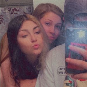 Meet your Posher, Isabella